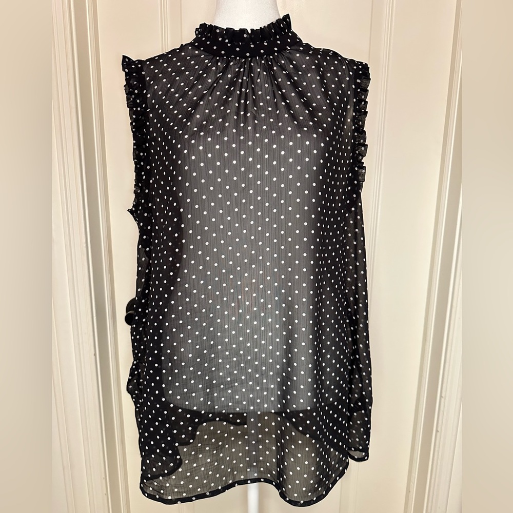 Who What Wear Sleeveless Polka Dot Top